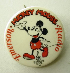 badge-mickey-mouse-vintage-1930.jpg badge mickey mouse vintage 1930.jpg 288x300 Badge Mickey de 1930
