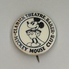 badge_mickey_ancien2 badge_mickey_ancien2