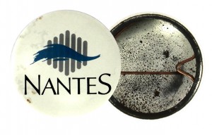Vieux-badges-nantes-45mm Vieu badges nantes 300x192 Un badge Nantais très ancien !